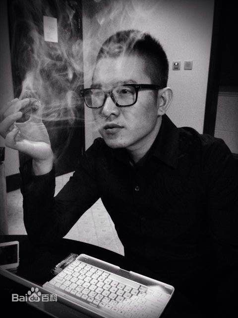 彭宇生活照图片图册