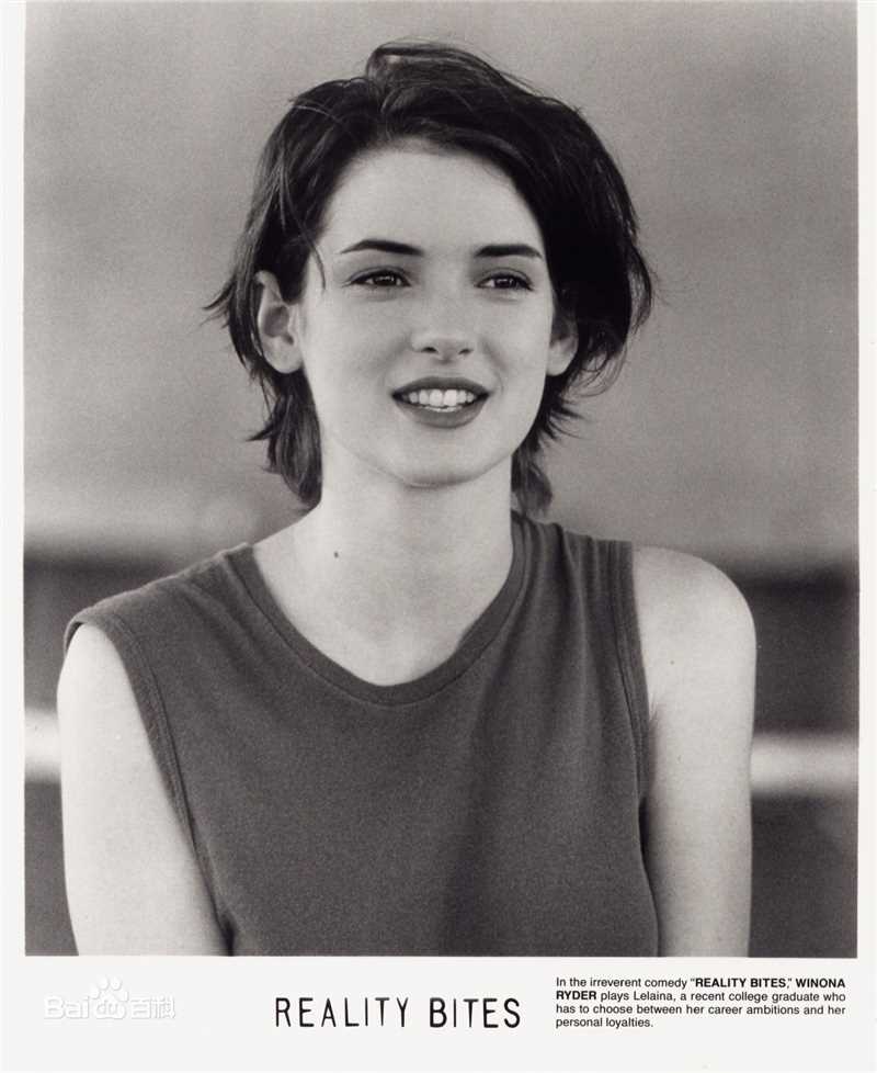 薇诺娜·瑞德(Winona Ryder)《四个毕业生》最新剧照