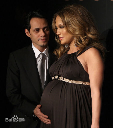 詹妮弗·洛佩兹(Jennifer Lynn Lopez)Jennifer与前任丈夫安东尼图册