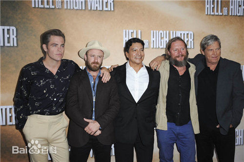 本·福斯特(Ben Foster)2016年8月赴汤蹈火红毯首映前后照片