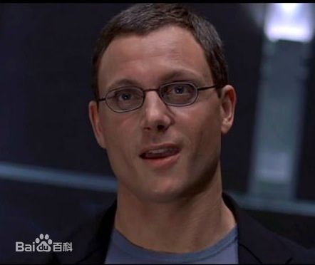 最新托尼·戈德温(Tony Goldwyn)壁纸