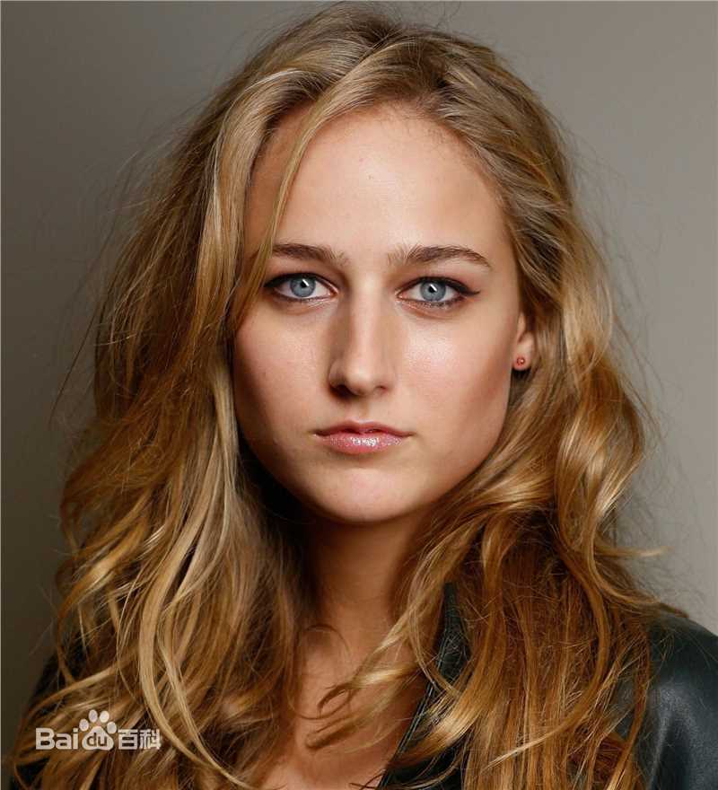 莉莉·索博斯基(Leelee Sobieski) 图集壁纸壁纸