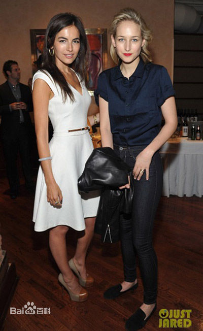 最新莉莉·索博斯基(Leelee Sobieski)精彩图册