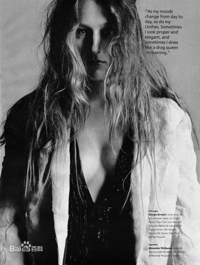 最优质莉莉·索博斯基(Leelee Sobieski)精彩图册