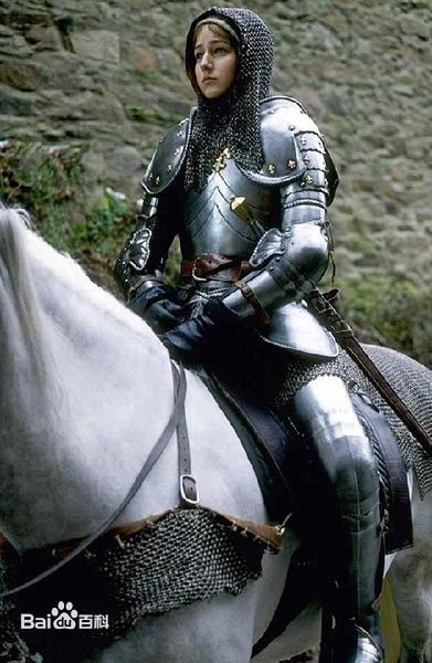 莉莉·索博斯基(Leelee Sobieski)前后照片