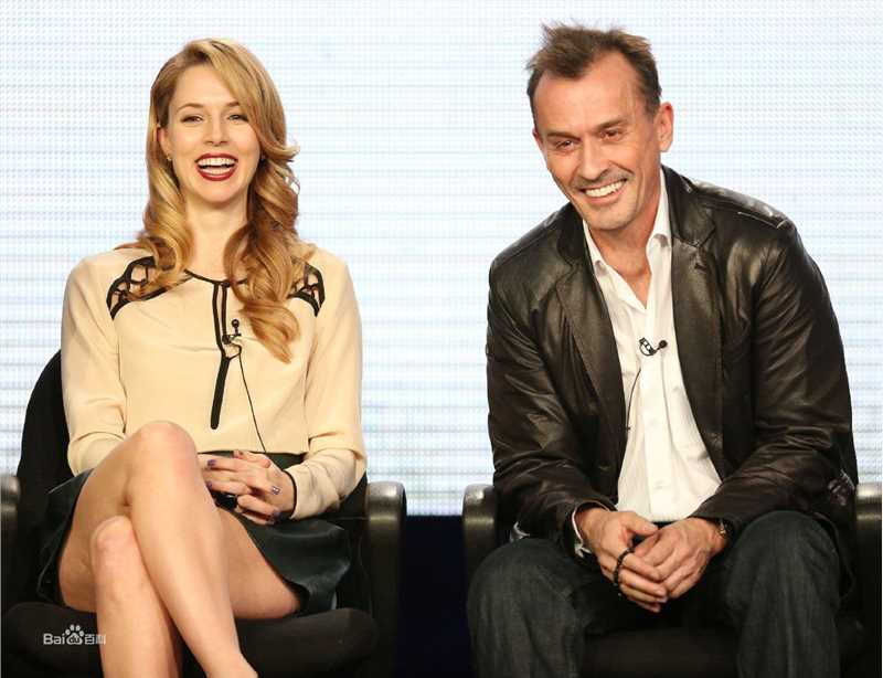 罗伯特·克耐普(Robert Knepper)生活照性感图片壁纸