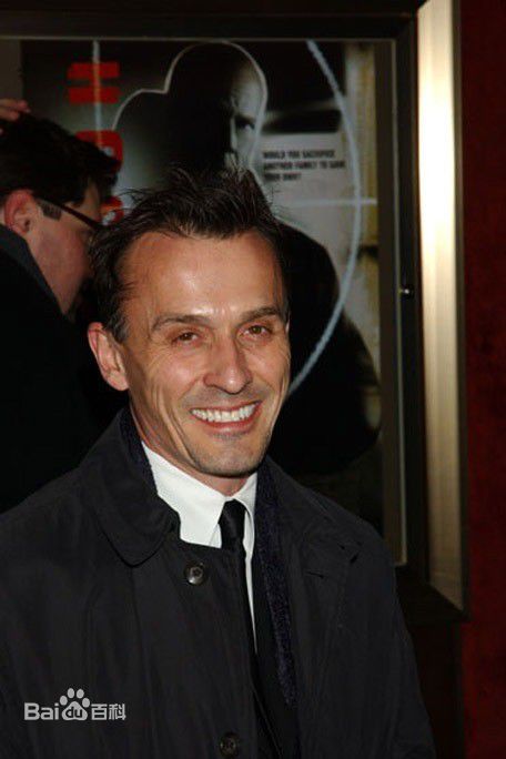 罗伯特·克耐普(Robert Knepper)生活照性感图片壁纸