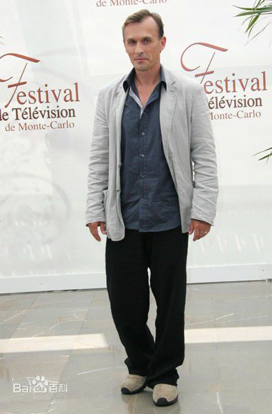 罗伯特·克耐普(Robert Knepper)生活照性感图片壁纸