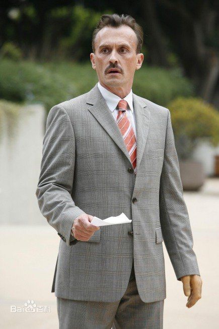 罗伯特·克耐普(Robert Knepper)T-Bag图册