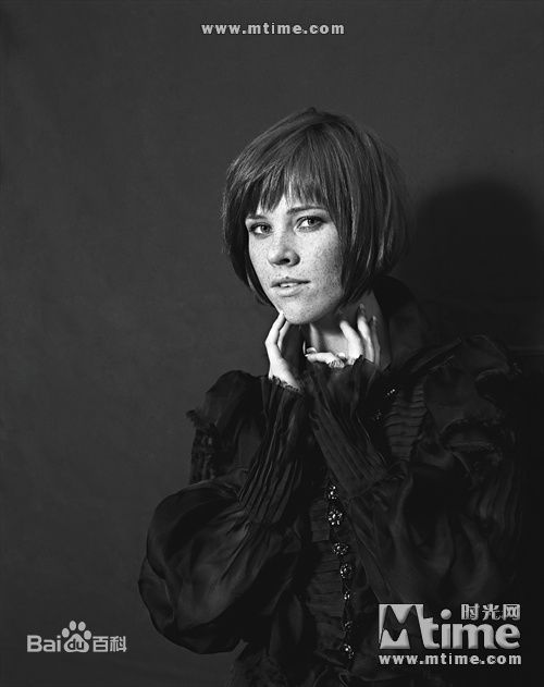 精选娜塔尔雅·卢达科娃(Natalya Rudakova)