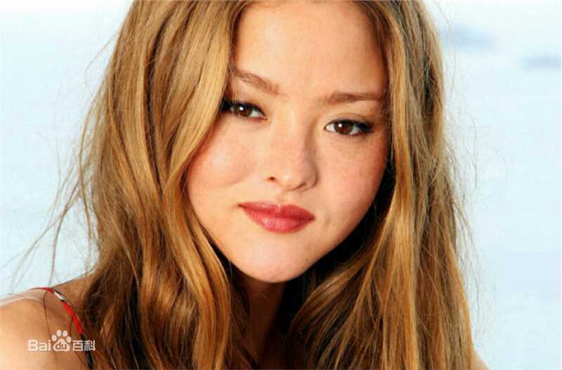 高清戴文·青木(Devon Aoki)性感图片