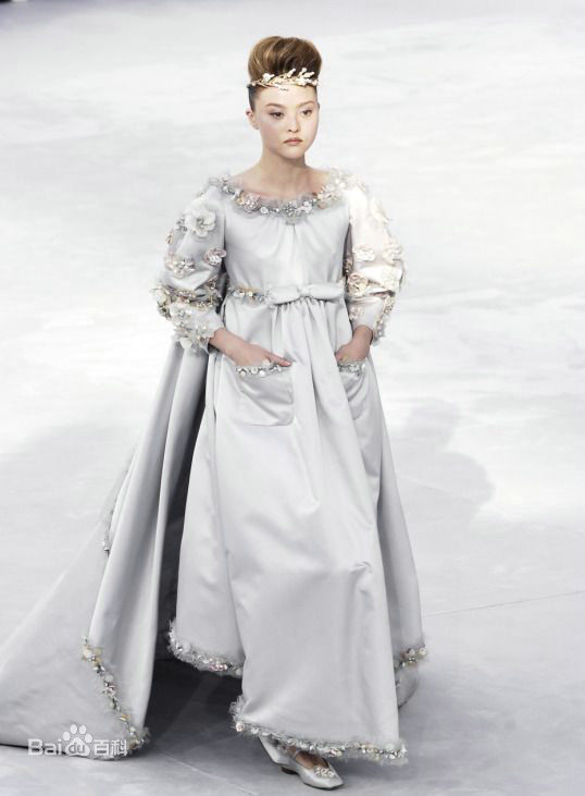 高清戴文·青木(Devon Aoki)性感图片