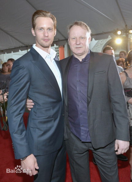 最全亚历山大·斯卡斯加德(Alexander Skarsgard)精彩图册