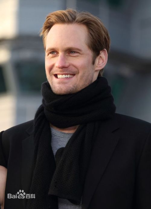 最全亚历山大·斯卡斯加德(Alexander Skarsgard)精彩图册