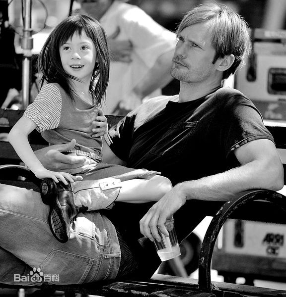 最全亚历山大·斯卡斯加德(Alexander Skarsgard)精彩图册