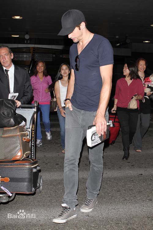 亚历山大·斯卡斯加德(Alexander Skarsgard)精彩图册