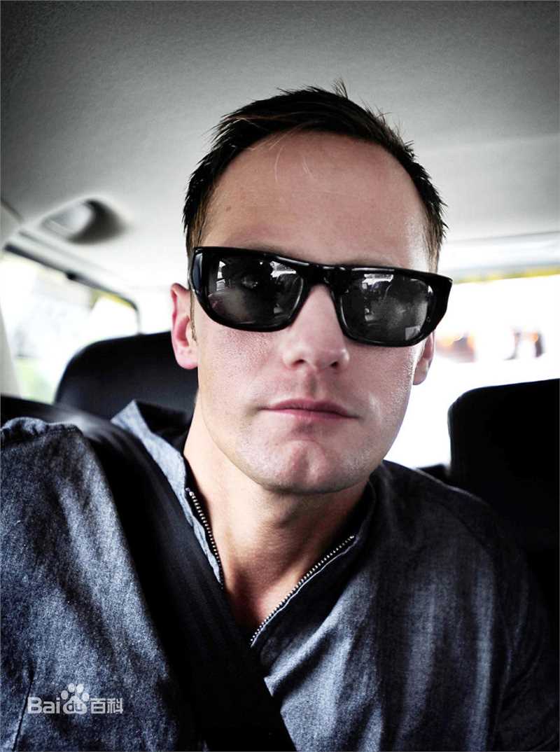 亚历山大·斯卡斯加德(Alexander Skarsgard)精彩图册