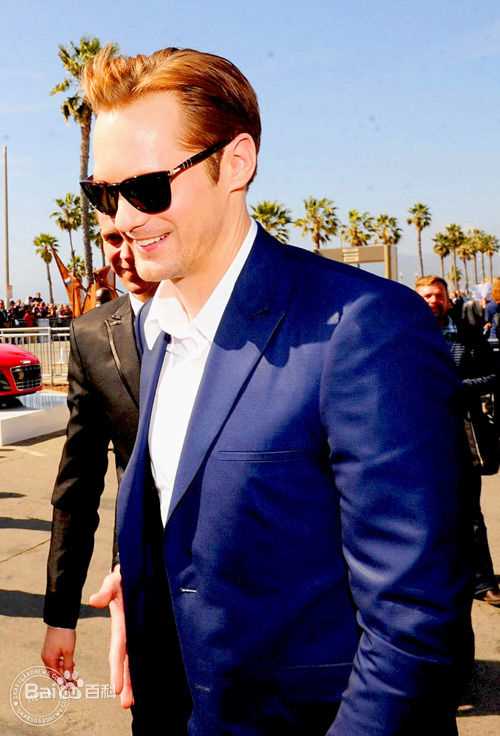 亚历山大·斯卡斯加德(Alexander Skarsgard)精彩图册