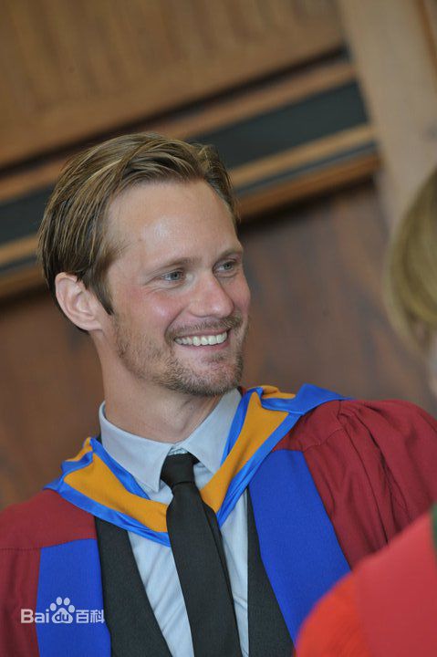 精选亚历山大·斯卡斯加德(Alexander Skarsgard)精彩图册