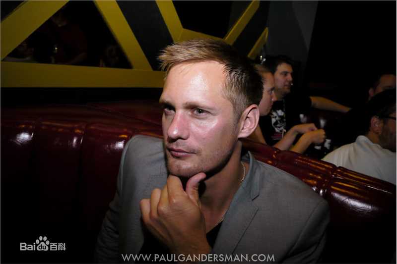 精选亚历山大·斯卡斯加德(Alexander Skarsgard)精彩图册