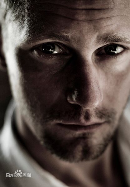 亚历山大·斯卡斯加德(Alexander Skarsgard)精彩图册