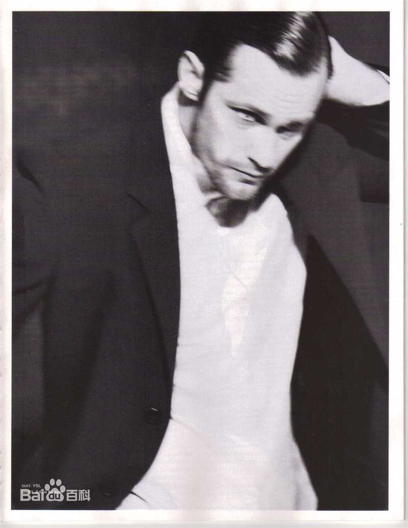 亚历山大·斯卡斯加德(Alexander Skarsgard)精彩图册