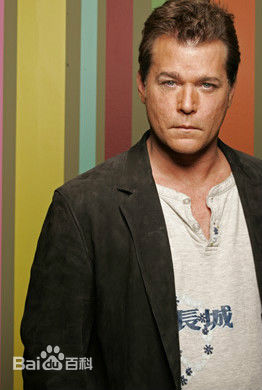 雷·利奥塔(Ray Liotta)精选图册