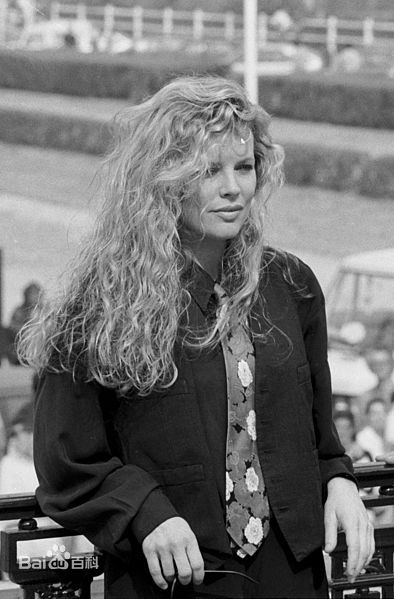 金·贝辛格(Kim Basinger)高清性感图集