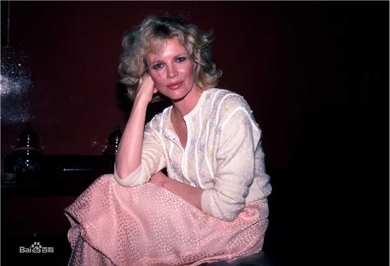 金·贝辛格(Kim Basinger)精彩图册