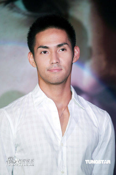 中孝介(あたり こうすけ、Kousuke Atari)个人照前后照片