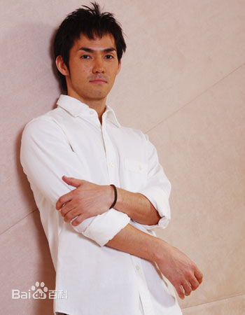 中孝介(あたり こうすけ、Kousuke Atari)个人照前后照片