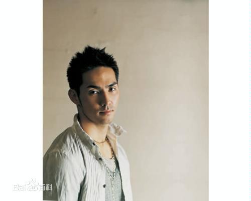 中孝介(あたり こうすけ、Kousuke Atari)个人照前后照片