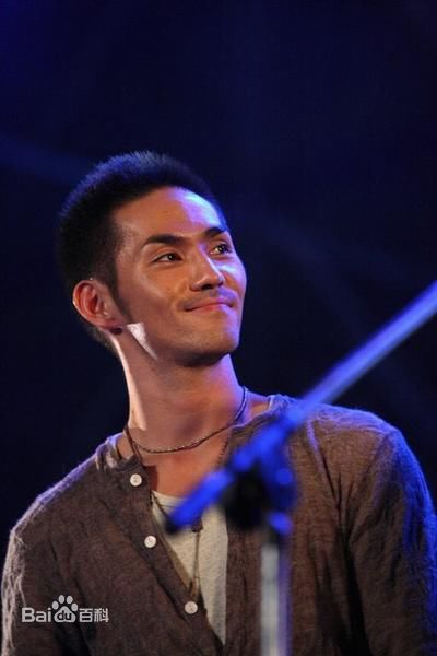 中孝介(あたり こうすけ、Kousuke Atari)个人照前后照片