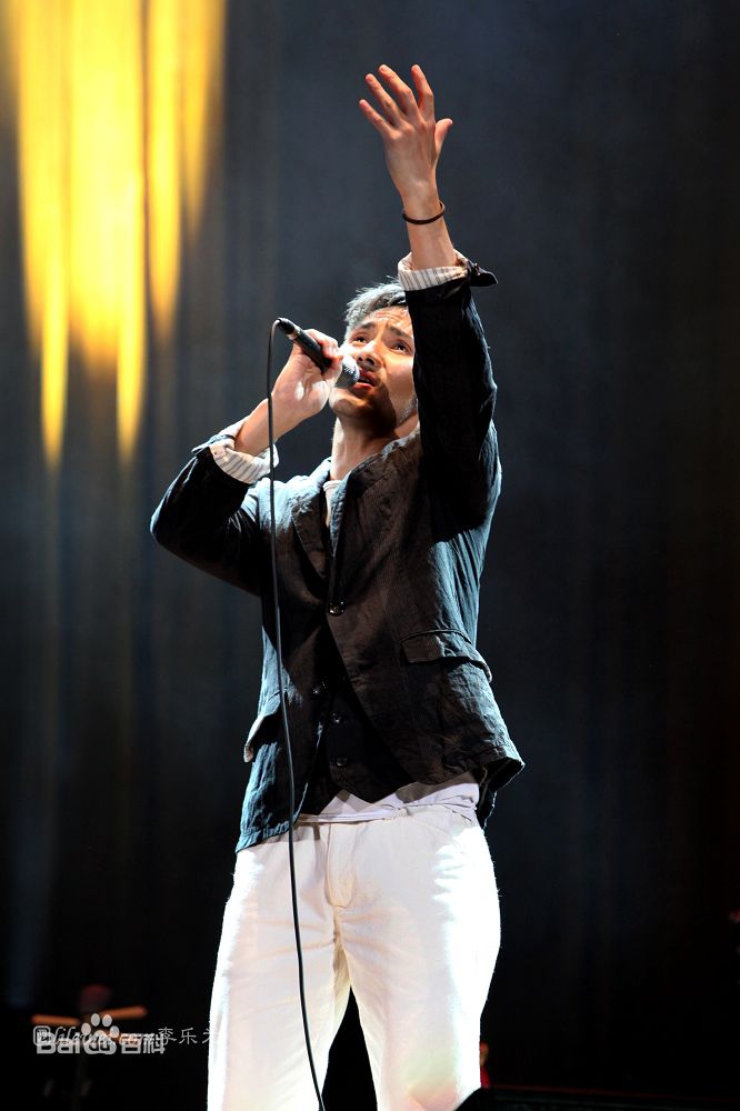 中孝介(あたり こうすけ、Kousuke Atari)2011广州演唱会图册