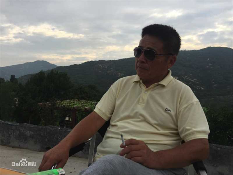 成科导演图片图集