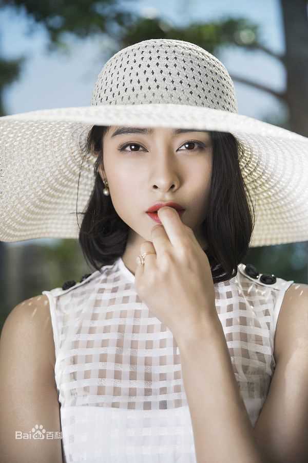 最优质程琤生活照