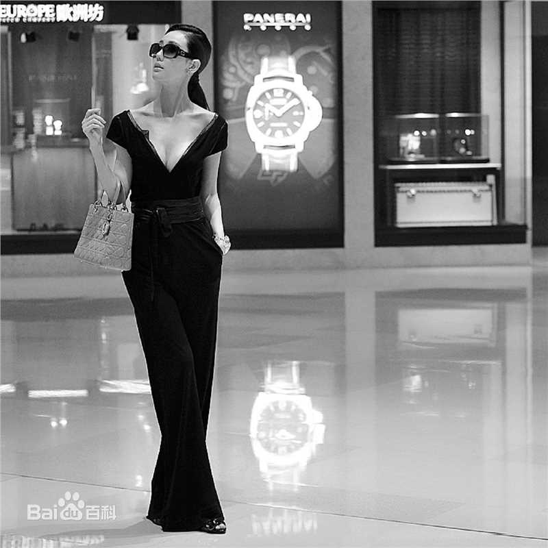 于咏琳 时尚街拍前后照片