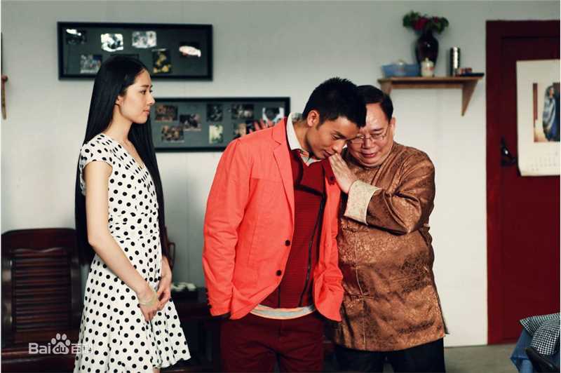 最新周博文(JOHNNY)在电影《枫树街33号》中的壁纸