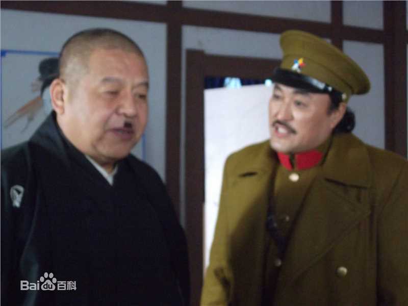 霍尔查近现代片性感图片图集