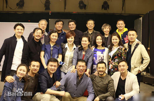 蒋竹青出席活动照素颜照相册