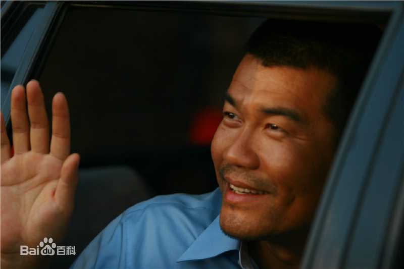 齐志2010-2013年人物图壁纸壁纸