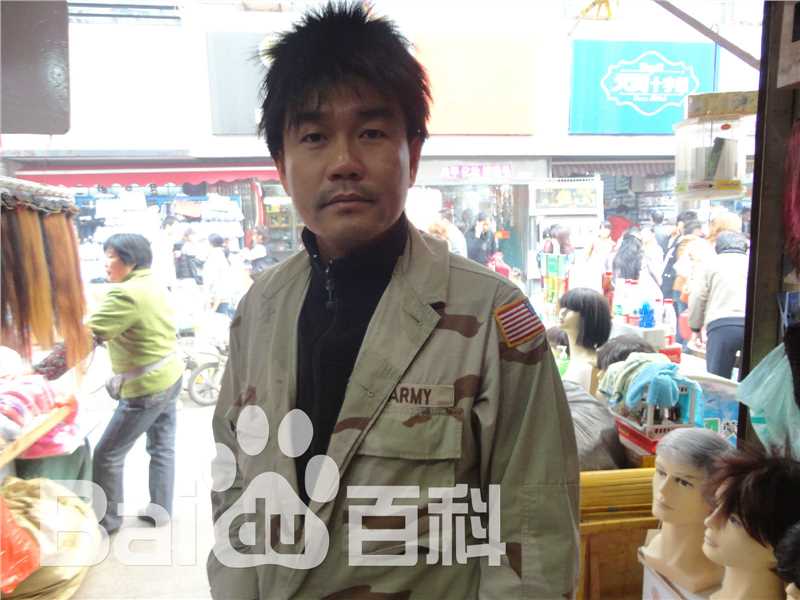 齐志2010-2013年人物图壁纸壁纸