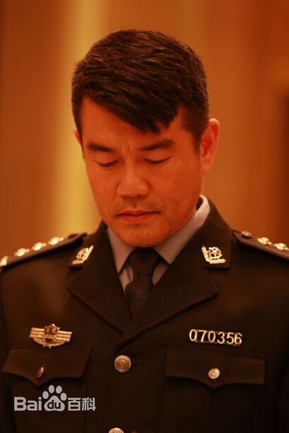 齐志《我是刑警》最新剧照
