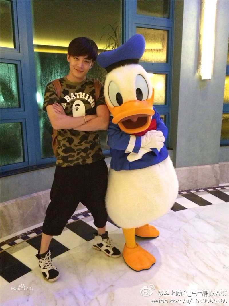 马雪阳(Mars)生活照素颜照相册