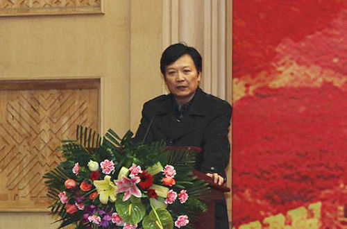 最新尹大为性感图片