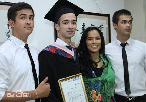 韦唯魅力女人图片图集