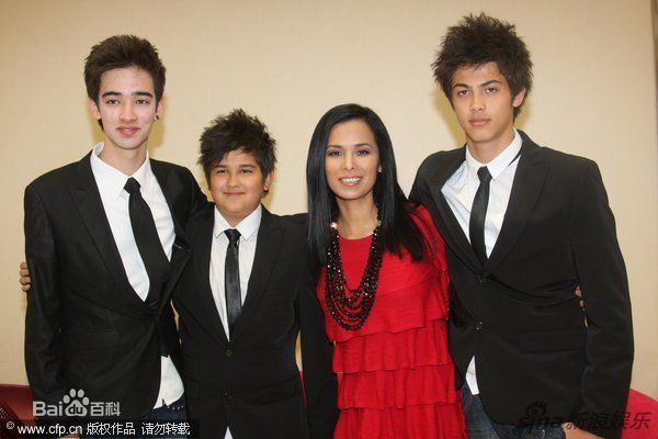 高清韦唯精彩图册