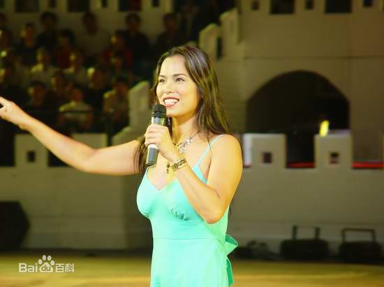 最全韦唯精彩图册