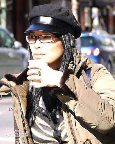 最全韦唯精彩图册