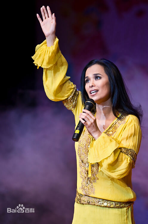 最全韦唯精彩图册